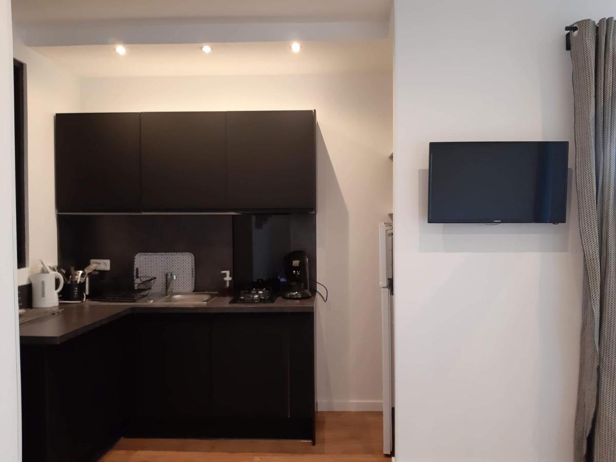 Home Sweet Home 2 Pieces 42 M2 Chambre, Salon, Cuisine, Grande Terrasse, Parking Proche Centre Ville Et Mer バスティア エクステリア 写真