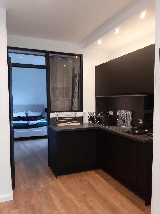 Home Sweet Home 2 Pieces 42 M2 Chambre, Salon, Cuisine, Grande Terrasse, Parking Proche Centre Ville Et Mer バスティア エクステリア 写真