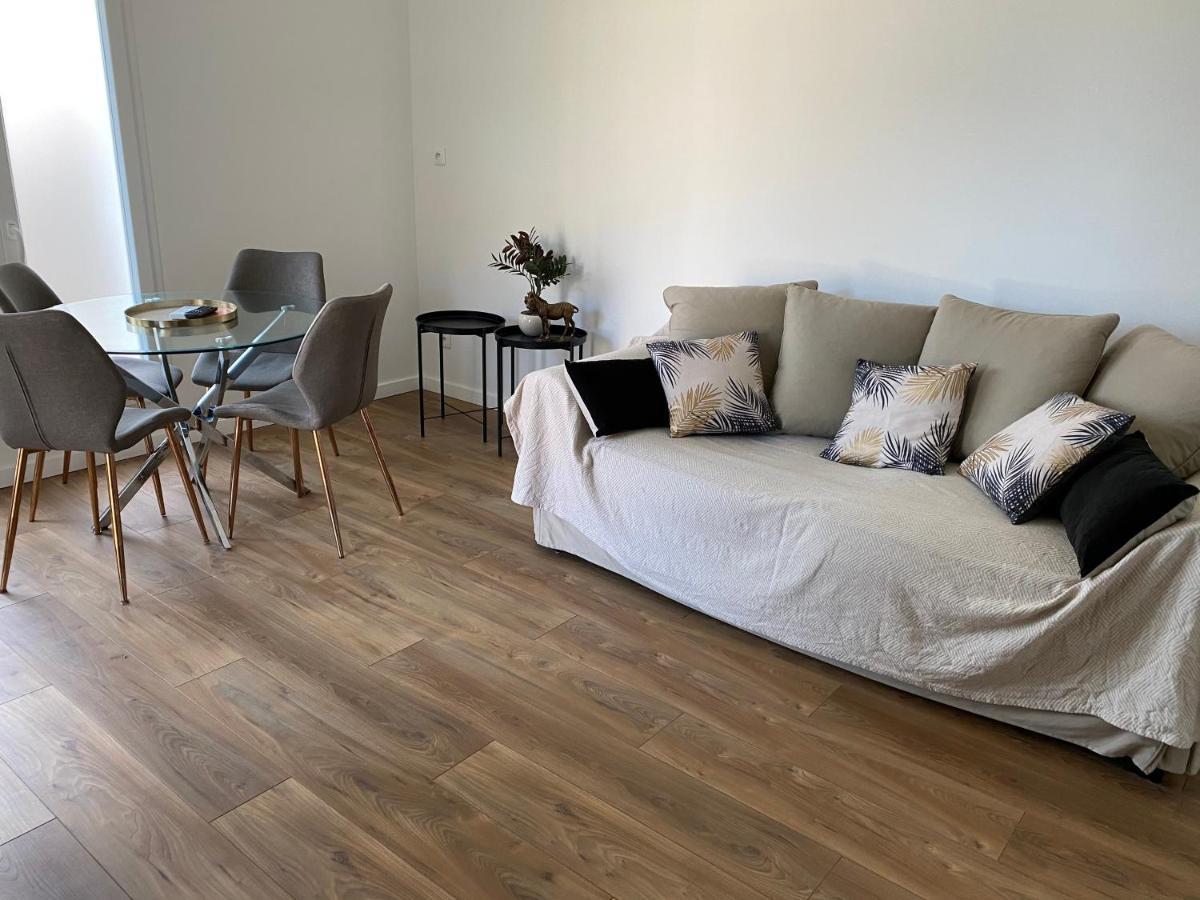 Home Sweet Home 2 Pieces 42 M2 Chambre, Salon, Cuisine, Grande Terrasse, Parking Proche Centre Ville Et Mer バスティア エクステリア 写真